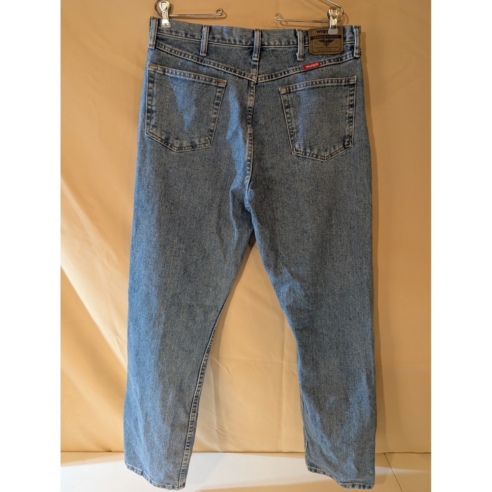 Wrangler Men's Jeans 36x32 Relaxed Fit 97601SB Light Wash Straight Leg Denim - Picture 3 of 5